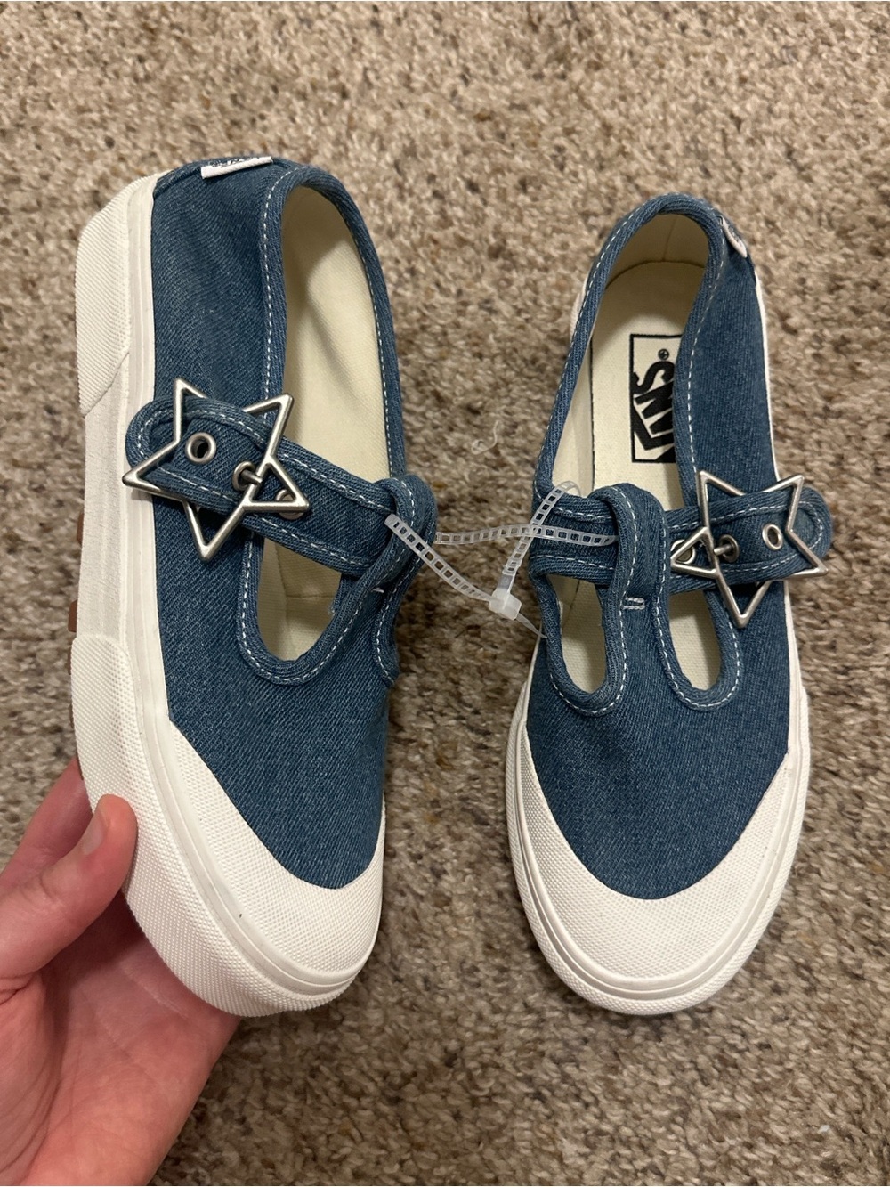 NWOB DENIM STAR MARY JANE VANS